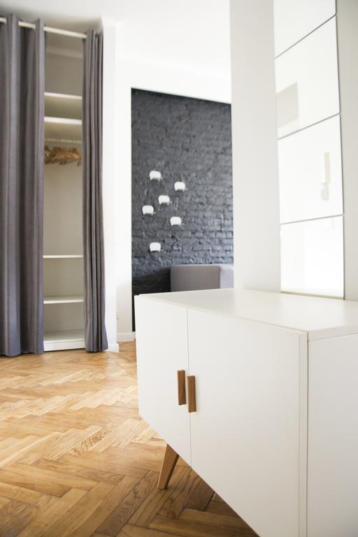 Fox Center Apartments ゾンブキ エクステリア 写真