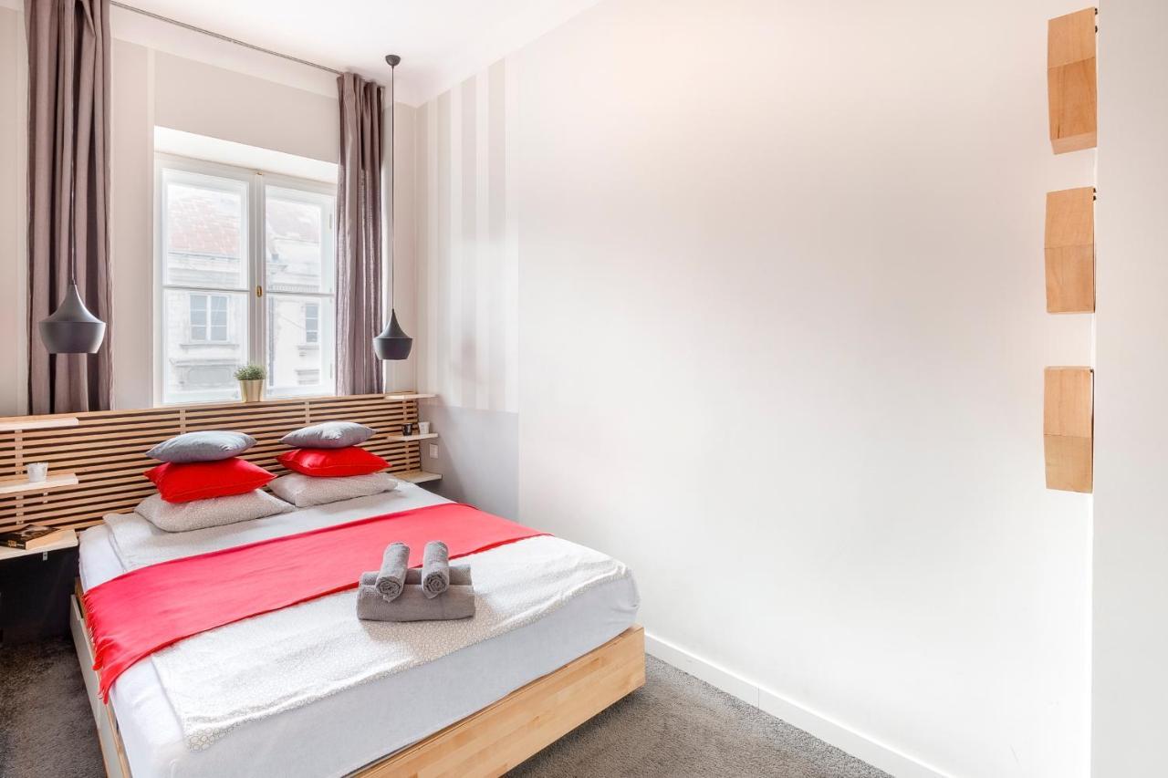 Fox Center Apartments ゾンブキ エクステリア 写真