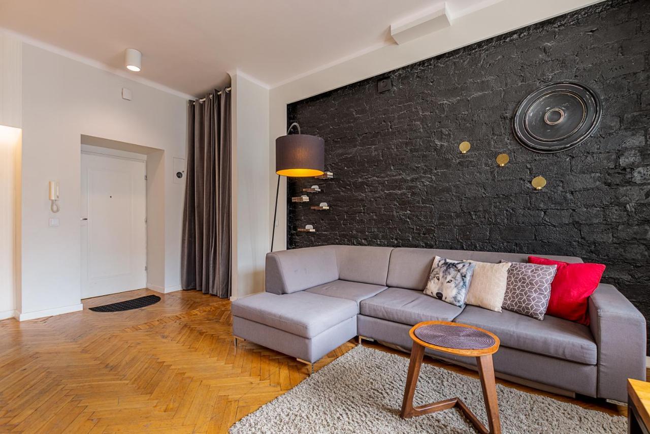 Fox Center Apartments ゾンブキ エクステリア 写真